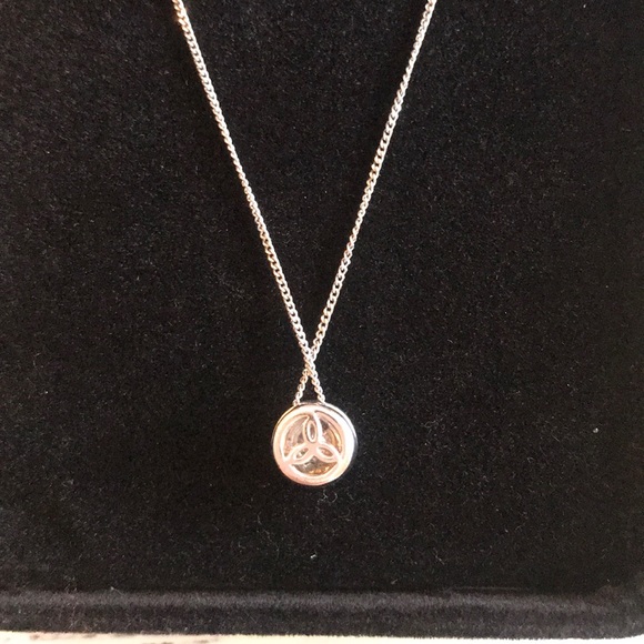 Kay Jewelers Diamond Necklace - Picture 3 of 3